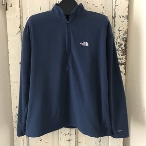 Th north face fleece pullover